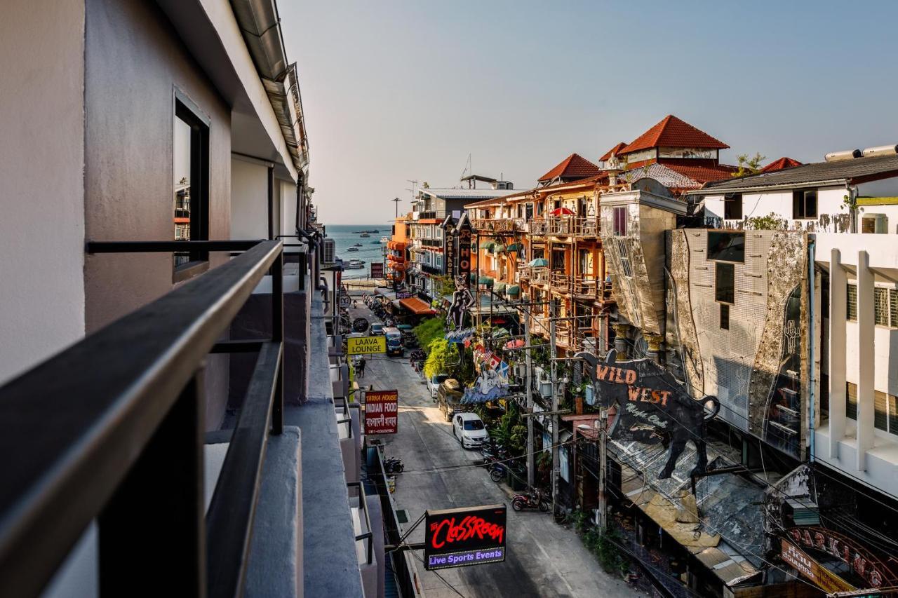 The Classroom Hotel Pattaya Εξωτερικό φωτογραφία